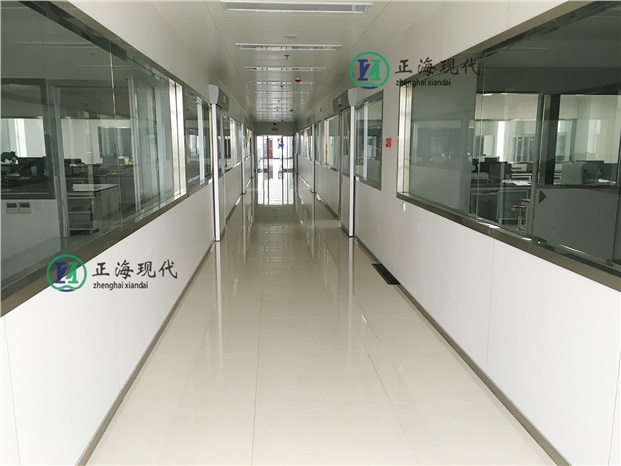 刑偵技術(shù)實(shí)驗室